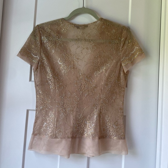 Y2K BCBG Max Azria Gold Lace V-neck Top Size Medium - Picture 8 of 9